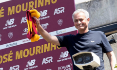 Mourinho ra mắt AS Roma: 'Giành 3 cúp ở Man Utd vẫn bị coi là thảm họa'
