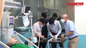 Video: Cận cảnh máy thở oxy dòng cao điều trị COVID-19 do Việt Nam chế tạo