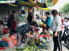 Giá thực phẩm tại các chợ truyền thống ở TP.HCM tăng mạnh