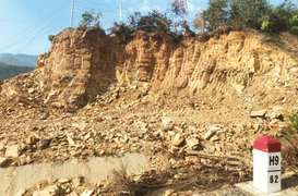 Làm rõ trách nhiệm đơn vị liên quan khai thác đất dọc cao tốc La Sơn-Túy Loan