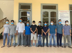 Phá đường dây cá độ bóng đá 60 tỷ đồng ở Quảng Bình