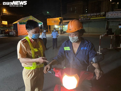 0h ngày 9/7, nhiều người muốn vào TP.HCM phải quay đầu xe tại chốt kiểm dịch