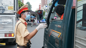 Video: Gò Vấp tái lập 12 chốt kiểm dịch COVID-19