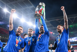 Italy vô địch EURO 2020: Thành công hoàn hảo của cách mạng tư duy 