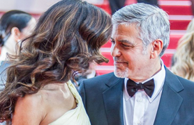 Các sao Hollywood kể lần đầu tiên gặp tình yêu lớn của đời mình