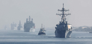 Tàu chiến Anh sắp triển khai tới Biển Đông phải quay đầu về nước vì hỏng nặng