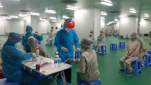TP.HCM: 321 công nhân trong Khu chế xuất Tân Thuận nghi mắc COVID-19