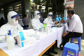 Hà Nội: Thêm 7 người dương tính SARS-CoV-2