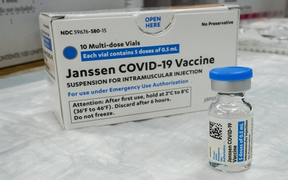 Bộ Y tế phê duyệt vaccine COVID-19 Janssen của Johnson & Johnson