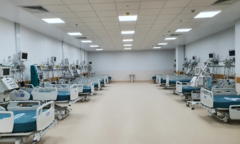 Ảnh: TP.HCM huy động bác sĩ giỏi, máy móc hiện đại nhất cho BV hồi sức COVID-19 