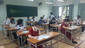 Chép lại đề 3 lần, một thí sinh ở TP.HCM bị 0 điểm môn Văn tốt nghiệp THPT