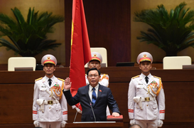 Đại biểu tin tưởng vào kinh nghiệm lãnh đạo của Chủ tịch Quốc hội