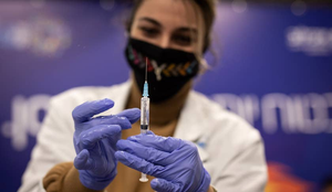 Người mắc bệnh mãn tính có thể tiêm vaccine Pfizer?