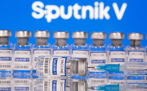 Video: Cận cảnh quy trình gia công vaccine Sputnik V tại Việt Nam