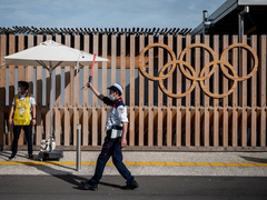 Trước ngày Olympic khai mạc, Tokyo ghi nhận số ca mắc COVID-19 kỷ lục