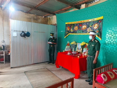 Đại uý biên phòng chịu tang cha tại chốt chống dịch ở biên giới An Giang