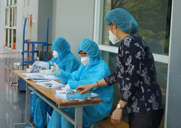 Việt Nam thêm 2.708 người mắc COVID-19