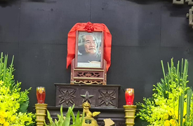 Gia đình, giới văn chương nghẹn ngào tiễn biệt nhà văn Sơn Tùng