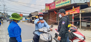 TP.HCM: Test nhanh người đi đường huyện Hóc Môn, phát hiện 26 ca dương tính