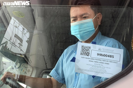 Gỡ vướng lưu thông hàng hóa, Chính phủ chỉ đạo không kiểm tra xe chở hàng có QR