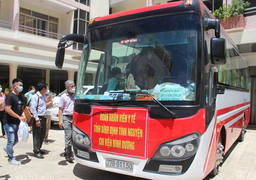 Đoàn bác sĩ Bình Định đến TP.HCM, Bình Dương hỗ trợ chống dịch