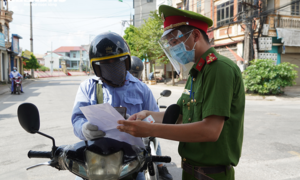 Hà Nội: Huyện Thanh Trì yêu cầu người đi đường phải có lịch trực, lịch làm việc