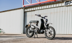 Honda Cub C125 độ theo phong cách xe địa hình