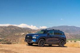 Hyundai Santa Fe hé lộ phiên bản mới 