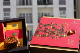 Cùng Vinpearl và Almaz đón 'Mùa trăng kiên cường'