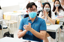 Công bố lịch tựu trường khi dịch COVID-19 căng thẳng: Bộ GD&ĐT lý giải