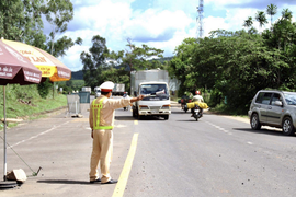 Kon Tum không tiếp nhận người về từ các tỉnh đang áp dụng Chỉ thị 16
