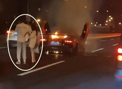 Cháy siêu xe 21 tỷ đồng, thiếu gia chỉ lo an ủi bạn gái khiến dân mạng phát sốt