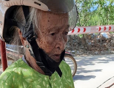 Cảm động cụ bà nghèo ở Quảng Nam dành tiền tiết kiệm ủng hộ chống dịch