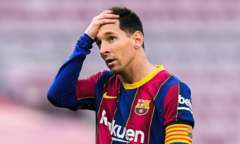 Vì sao Messi vẫn ở Barcelona, chưa chuyển sang PSG?