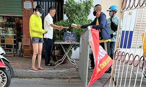 Chủ tịch xử phạt Bí thư phường vì không đeo khẩu trang: Thông tin mới nhất