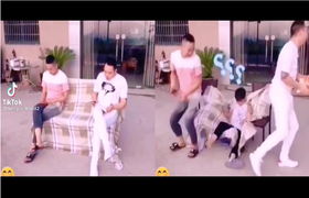 Bị bạn chơi khăm, chàng trai ngã ướt sũng người