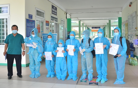 TP.HCM thêm hơn 2.000 bệnh nhân COVID-19 xuất viện, 20 ổ dịch được giám sát chặt