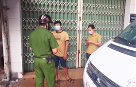 Đà Nẵng: Đi bộ 500m, 2 người đàn ông ‘dính’ mức phạt 15 triệu đồng