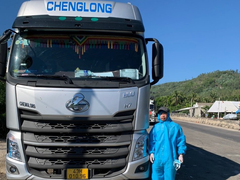 Lợi dụng xe 'luồng xanh', tài xế chở người từ tâm dịch TP.HCM về Quảng Nam