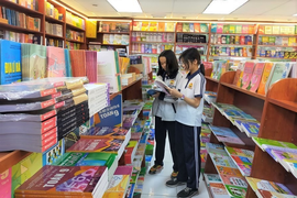 Bộ GD-ĐT định sửa hàng loạt quy trình, tiêu chuẩn biên soạn sách giáo khoa