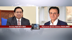 Thủ tướng điện đàm Tổng Giám đốc AstraZeneca, tăng phân bổ vaccine cho Việt Nam