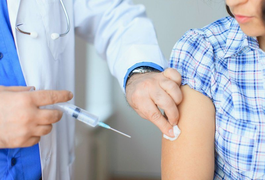 Tiêm vaccine COVID-19, bệnh nhân ung thư cần lưu ý những điều này
