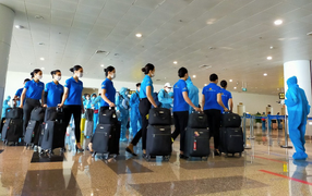 Phi công, tiếp viên đã tiêm đủ 2 mũi vaccine COVID-19 mới được xếp lịch bay