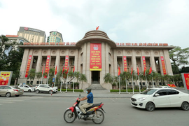 Ngân hàng Nhà nước xem xét kéo dài thời gian cơ cấu nợ thêm 6 tháng