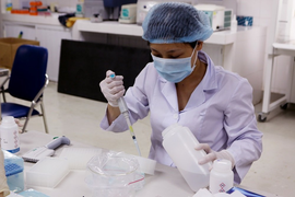 4 người cùng gia đình dương tính, Hà Nội thêm 14 ca nhiễm SARS-CoV-2