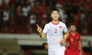 Duy Mạnh giúp HLV Park Hang Seo bớt lo nhân sự tuyển Việt Nam