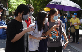 Chọn ngành xét tuyển đại học thế nào để có việc tốt lương cao?