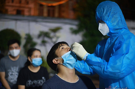 Những thói quen dễ khiến bạn nhiễm SARS-CoV-2 dù ở nhà