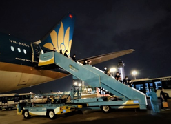 Hàng nghìn sinh viên, giảng viên Cao đẳng Y tế Bạch Mai vào miền Nam chống dịch