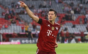 Trận đấu nghẹt thở của Bayern: Rượt đuổi ngoạn mục, 20 phút ghi 5 bàn